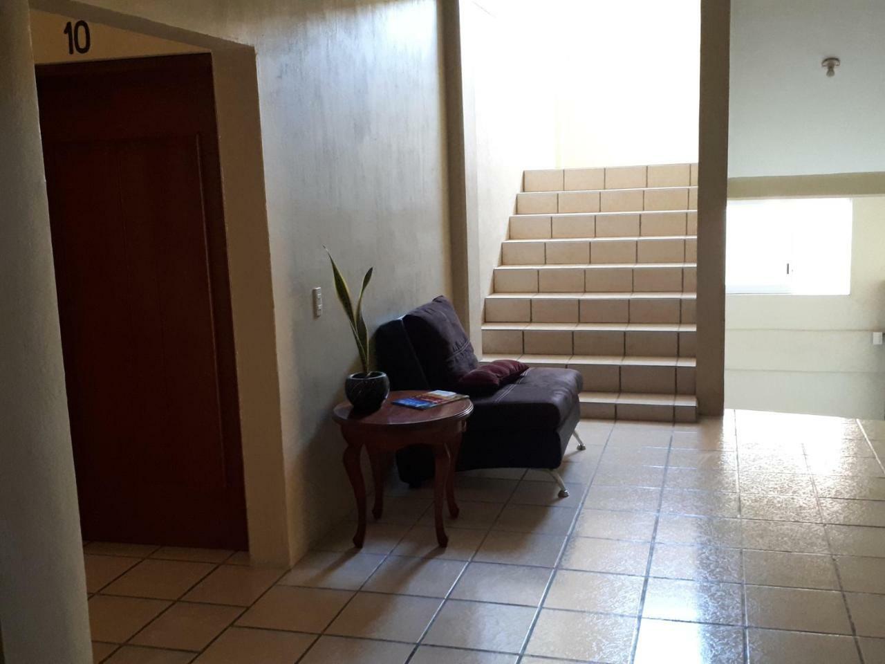 Hotel Alebrijes San Pedro Pochutla Kültér fotó